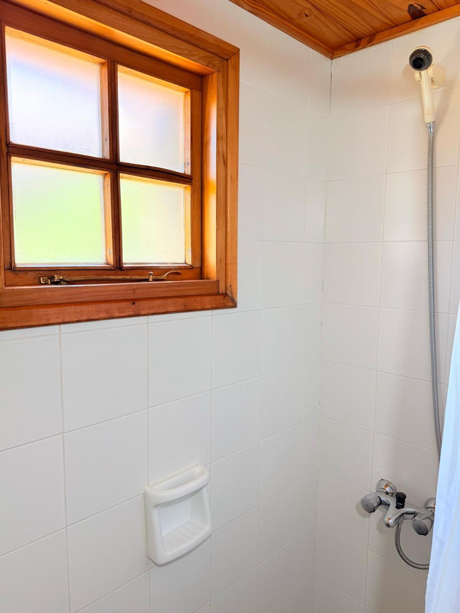 Hostería Bärenhaus San Martin de los Andes Ngoại thất bức ảnh