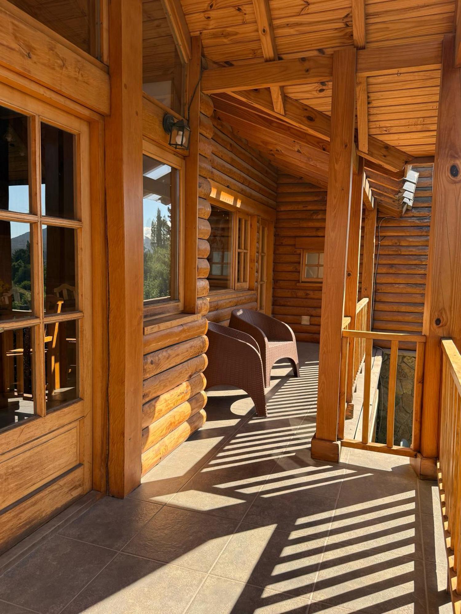 Hostería Bärenhaus San Martin de los Andes Ngoại thất bức ảnh