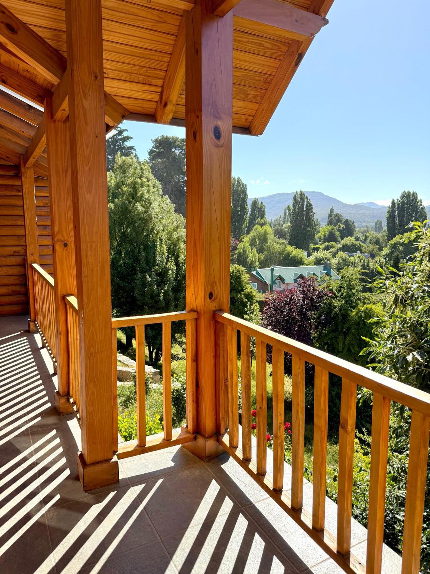 Hostería Bärenhaus San Martin de los Andes Ngoại thất bức ảnh